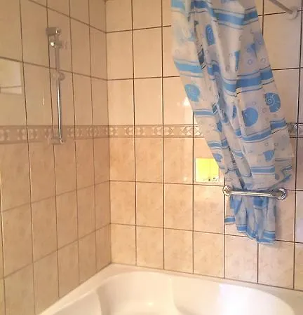 Quarto em Acomodações Particulares Chez Nous *